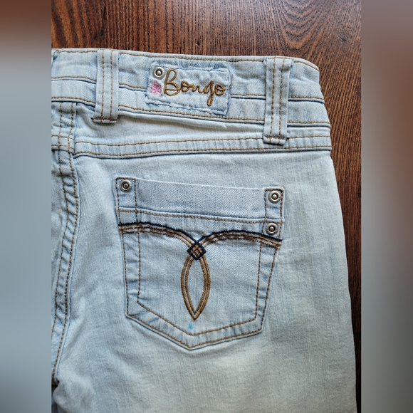 2 /$15 Bongo Stonewash Stretch Denim Shorts Low rise Long US Size 7 - Picture 4 of 11